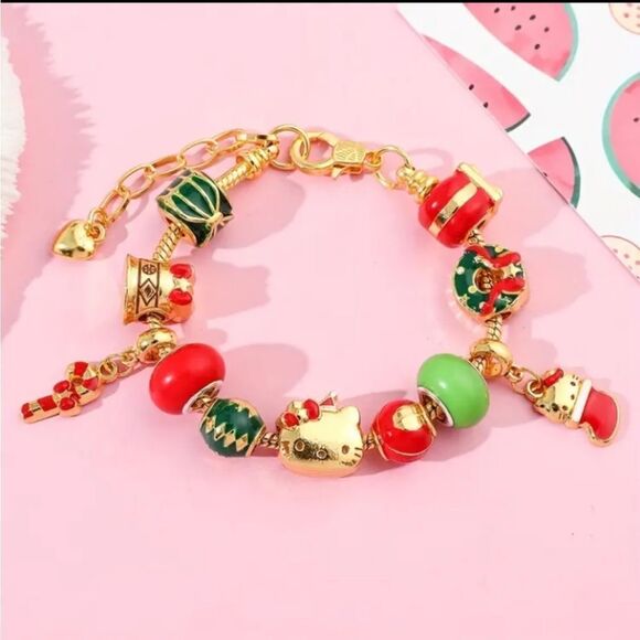 Hello Kitty Gold Plated Christmas Charm Bracelet NEW - Picture 1 of 4